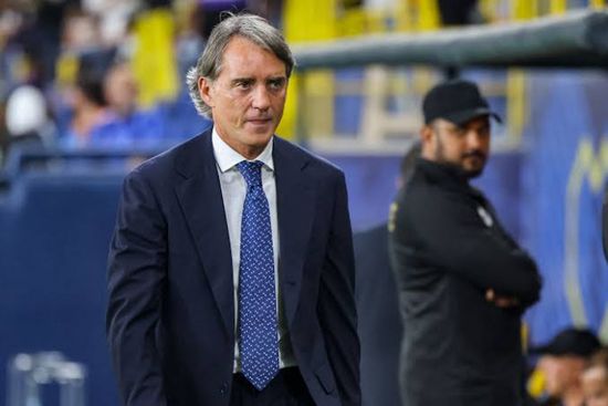 ضربة جديدة لـ مانشيني.. مدافع إنتر ميلان يغيب عن منتخب إيطاليا