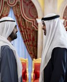 رئيس الإمارات يعزي حاكم دبي في وفاة أحمد بن راشد