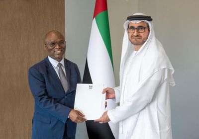 الخارجية الإماراتية تتسلّم أوراق اعتماد سفير جنوب أفريقيا