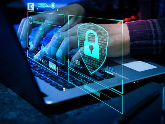 "دوكومو" اليابانية تكشف تسريب بيانات مئات الآلاف من المستخدمين