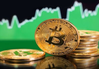 بيتكوين تستقر بالقرب من مستوى 84 ألف دولار
