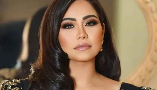 شيرين عبدالوهاب تخطف الأنظار بظهور عائلي مع ابنتها