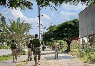 بريطانيا تحذر من تغير تكتيكات مهربي البشر عبر "المانش"