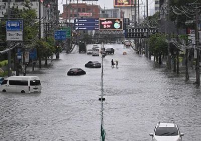 أمطار غزيرة تغرق بانكوك وتحوّلها إلى منطقة كوارث