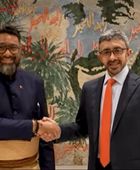 عبدالله بن زايد يبحث تعزيز التعاون مع تونغا ودول آسيوية