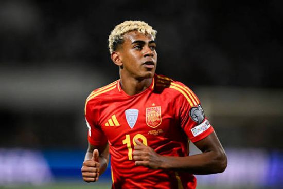 يامال يشيد بلاعبي منتخب مصر 