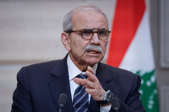 نواف سلام يدعو لتفعيل الاتفاق بين لبنان وإسرائيل 