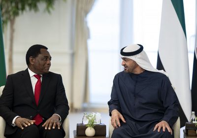 الشيخ محمد بن زايد ورئيس زامبيا يبحثان تعزيز العلاقات بين البلدين