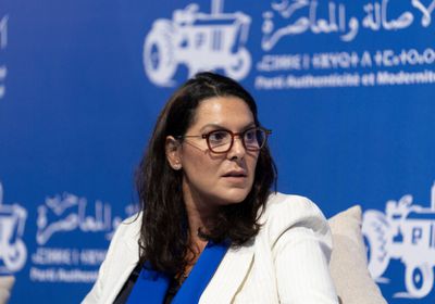 عاهل المغرب يكلف فاطمة الزهراء المنصوري برئاسة الحكومة