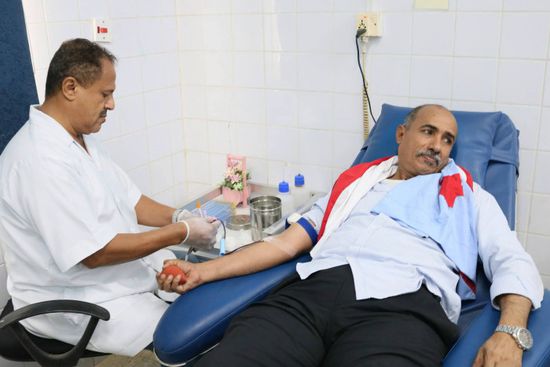 الجمعية الوطنية تنظم حملة تبرع بالدم لجرحى القوات الجنوبية
