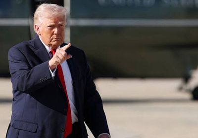 جدار فولاذ.. ترامب يتحث عن الحصار البحري على إيران
