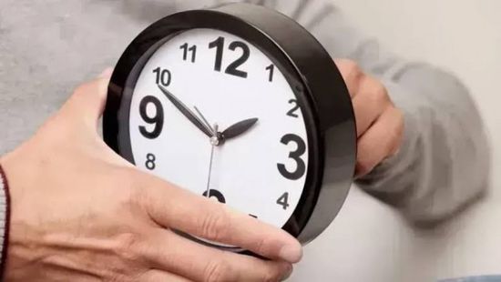موعد العودة إلى التوقيت الشتوي في مصر