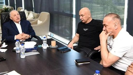أبو ريدة يحسم مصير حسام حسن بعد أزمات منتخب مصر