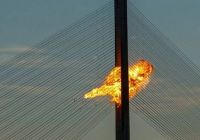 روسيا: استهداف جسر في كييف وسفينتين في البحر الأسود
