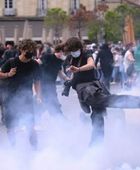 فرنسا تعلق استخدام القنابل الصوتية ضد المشاركين في الاحتجاجات الطالبية