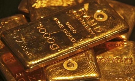 تراجع أسعار الذهب مع ارتفاع الدولار وترقب محضر الفيدرالي