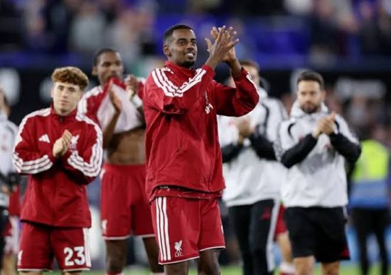 ليفربول يفتقد إيساك وخاكبو في مواجهة مانشستر سيتي الحاسمة