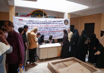 انتقالي عدن يدشن المخيم الطبي المجاني للعيون بمديرية المنصورة