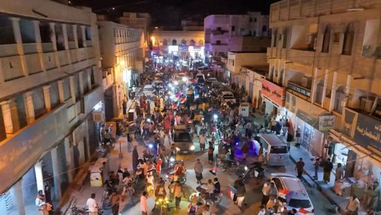مسيرة جماهيرية في القطن استعدادا لمليونية 14 أكتوبر بسيئون