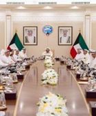 مجلس الوزراء الكويتي يدين بشدة استمرار الاعتداءات على المطارات بالسعودية