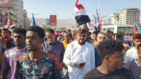 زحف جماهيري نحو ساحة القرار بحضرموت للمشاركة بمليونية التعبئة