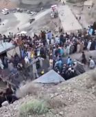 مقتل 32 تلميذًا جراء انهيار سقف مدرسة في باكستان