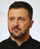 الرئيس الأوكراني يطالب الاتحاد الأوروبي بـ70 مليار يورو إضافية لتسليح كييف