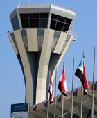 إرهاب الأعيان المدنية: استهداف مطار عدن يكشف الوجه الوحشي للمليشيات الحوثية