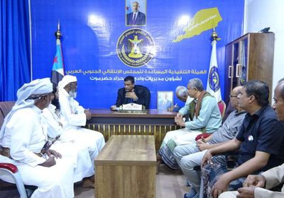 التميمي يستعرض مستجدات التسجيل ببرنامج التعبئة العامة في مديرية السوم