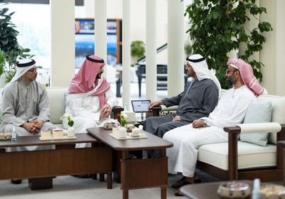 رئيس الإمارات يستقبل الأمير خالد بن سلمان