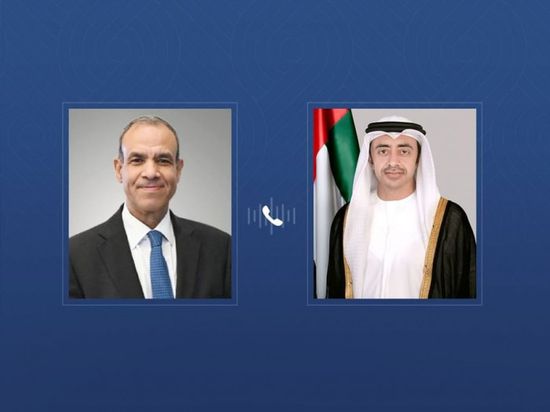 هاتفياً.. عبدالله بن زايد ووزير الخارجية المصري يبحثان التطورات الإقليمية