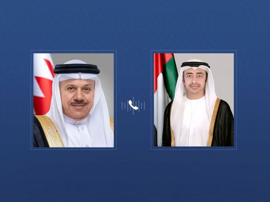 هاتفياً.. عبدالله بن زايد ووزير خارجية البحرين يبحثان الأوضاع الإقليمية