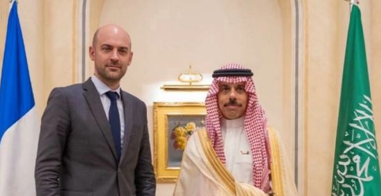وزير الخارجية السعودي يبحث مع نظيره الفرنسي تطورات الأوضاع الإقليمية