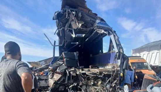 مصرع 12 شخصا وإصابة أكثر من 30 في حادث مروع بأسيوط