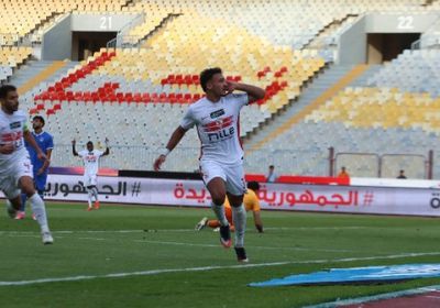 الزمالك يهزم بترول أسيوط ويطارد الأهلي على المركز الثاني بدوري مصر