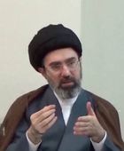 رئيس البرلمان يجتمع مع الزعيم الأعلى الإيراني