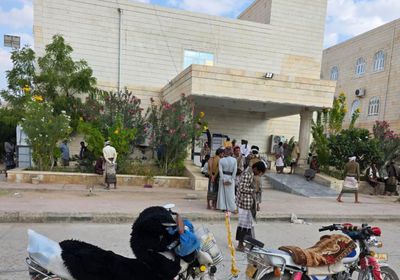 وصول عدد من جرحى المقاومة الجنوبية لمستشفى بن زايد في عتق