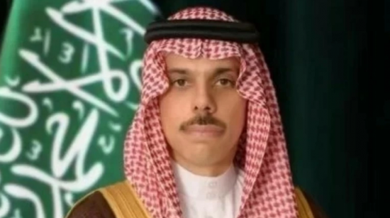 وزير الخارجية السعودي ونظيره الهيليني يبحثان تطورات الأحداث في المنطقة