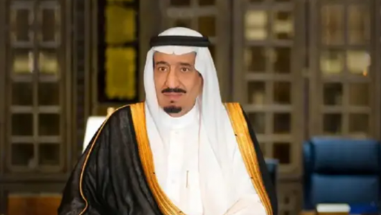 خادم الحرمين يوجّه بحزمة إجراءات لدعم المواطنين وتخفيف أعبائهم