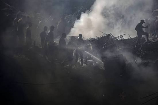 مقتل خمسة فلسطينيين بينهم طفلة في غارات إسرائيلية في غزة