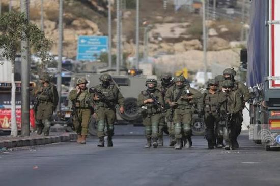 بلدية الخليل: نزوح أكثر من ثلاثة آلاف فلسطيني من المدينة
