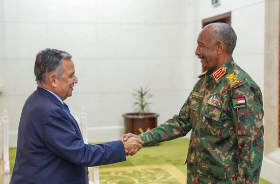 نبيل فهمي يبحث مع البرهان التطورات في السودان