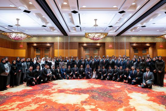 الشيخ خالد بن محمد بن زايد يلتقي الطلبة الإماراتيين المبتعثين في كندا