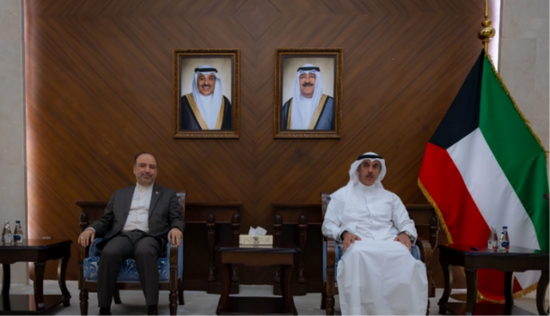 الكويت تستدعي سفير إيران محمد توتونجي