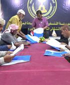 تسليم الدفعة الثانية من استمارات التعبئة تريم لانتقالي وادي حضرموت