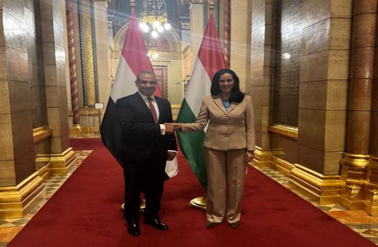 وزير الخارجية المصري يبحث مع نظيرته المجرية المستجدات الإقليمية