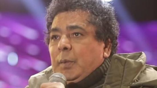 تفاصيل الحالة الصحية للفنان محمد منير